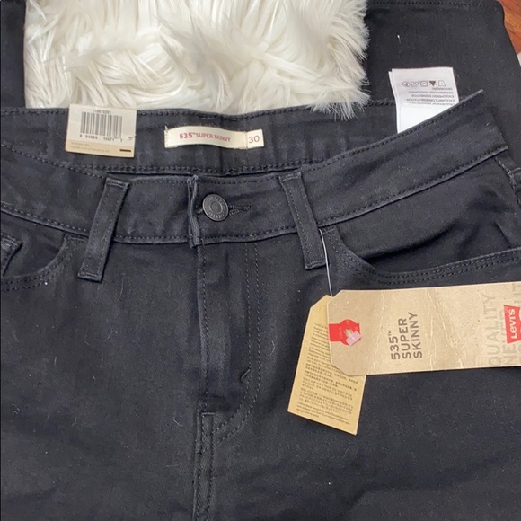Levi's 535 Black Super Skinny Distressed Jeans - Picture 3 of 9
